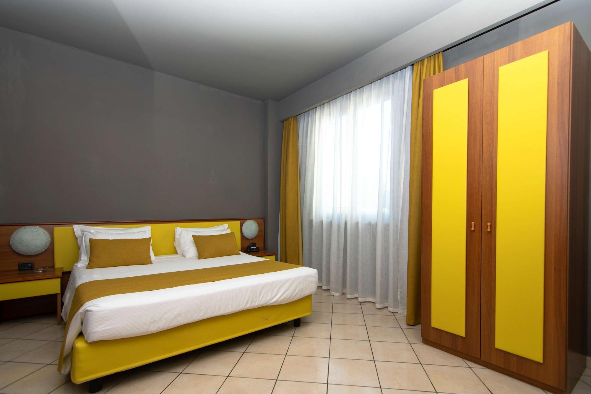 Blu - Sure Collection By Western Hotel Collegno
