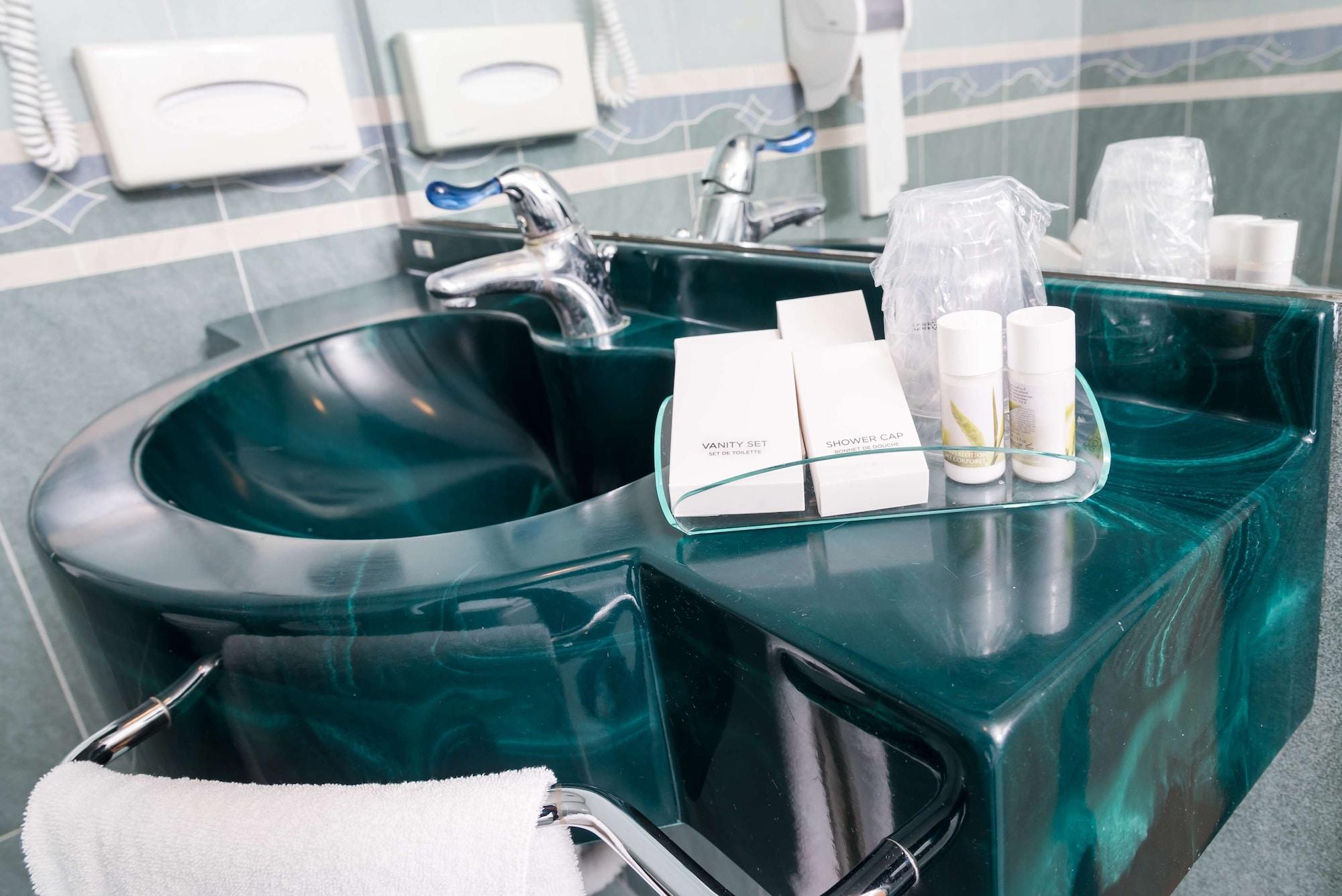 Blu - Sure Collection By Western Hotel 4*