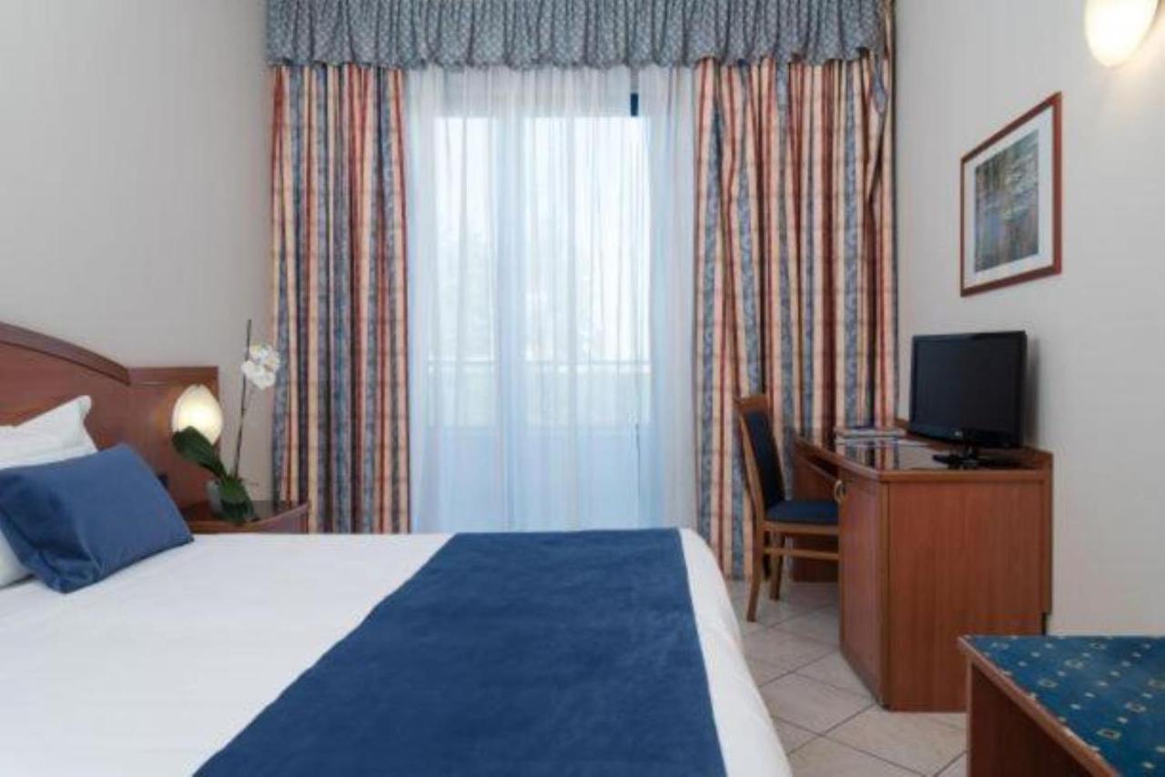 Blu - Sure Collection By Western Hotel