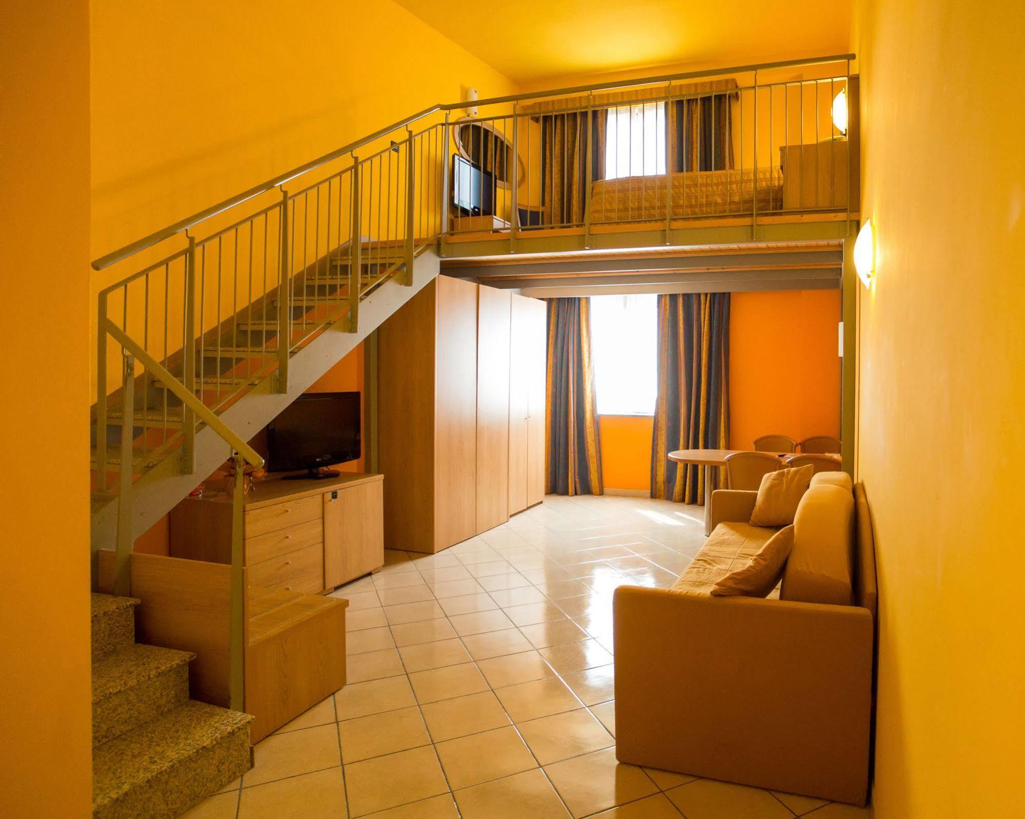 Blu - Sure Collection By Western 4* Collegno