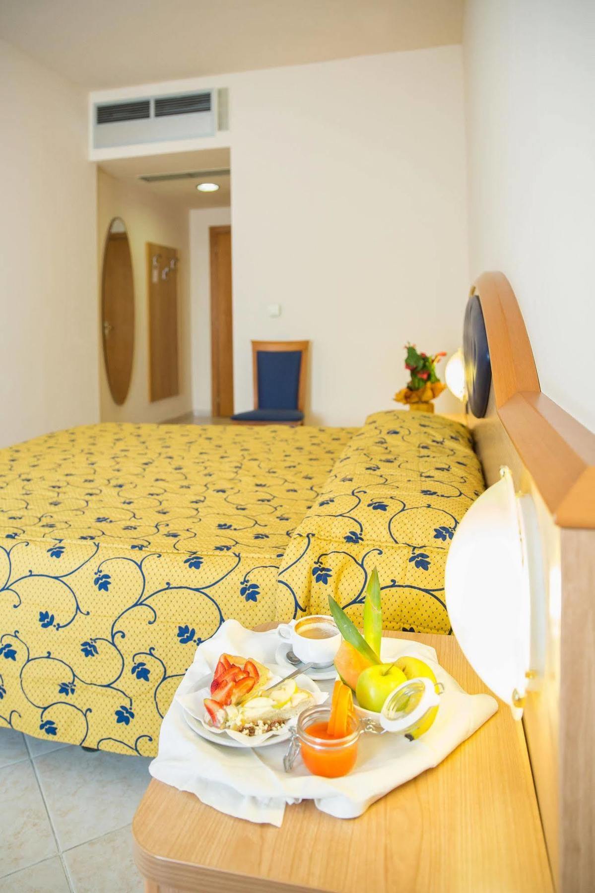 Blu - Sure Collection By Western Hotel 4*