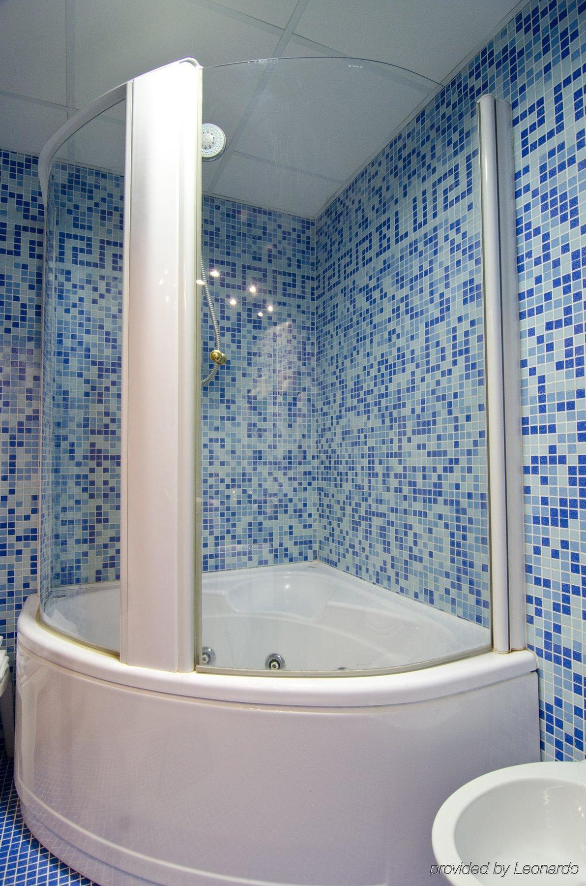 Hotel Blu - Sure Collection By Western Collegno